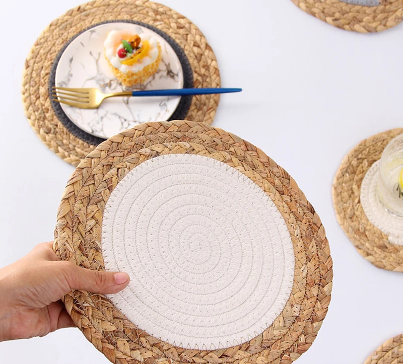 6 Sets de table naturels tissés à la main en paille