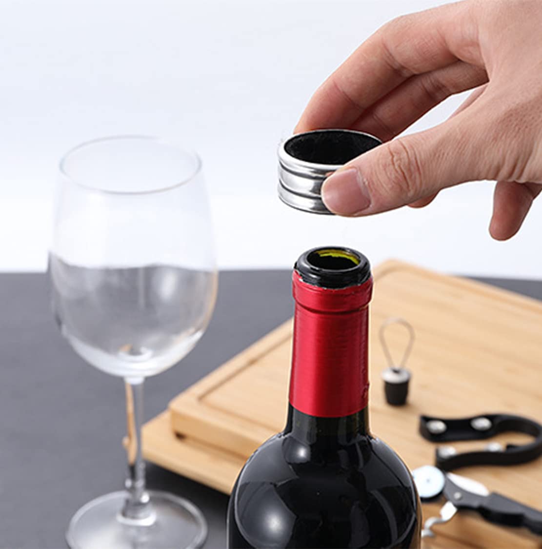 Ouvre-bouteille de vin à pression d'air - Ouvre-bouteille simple portable   Ouvre-bouchon portatif pour la maison, le Restaurant, la fête, ouverture  rapide des bouteilles, cadeaux de vin : : Cuisine et Maison
